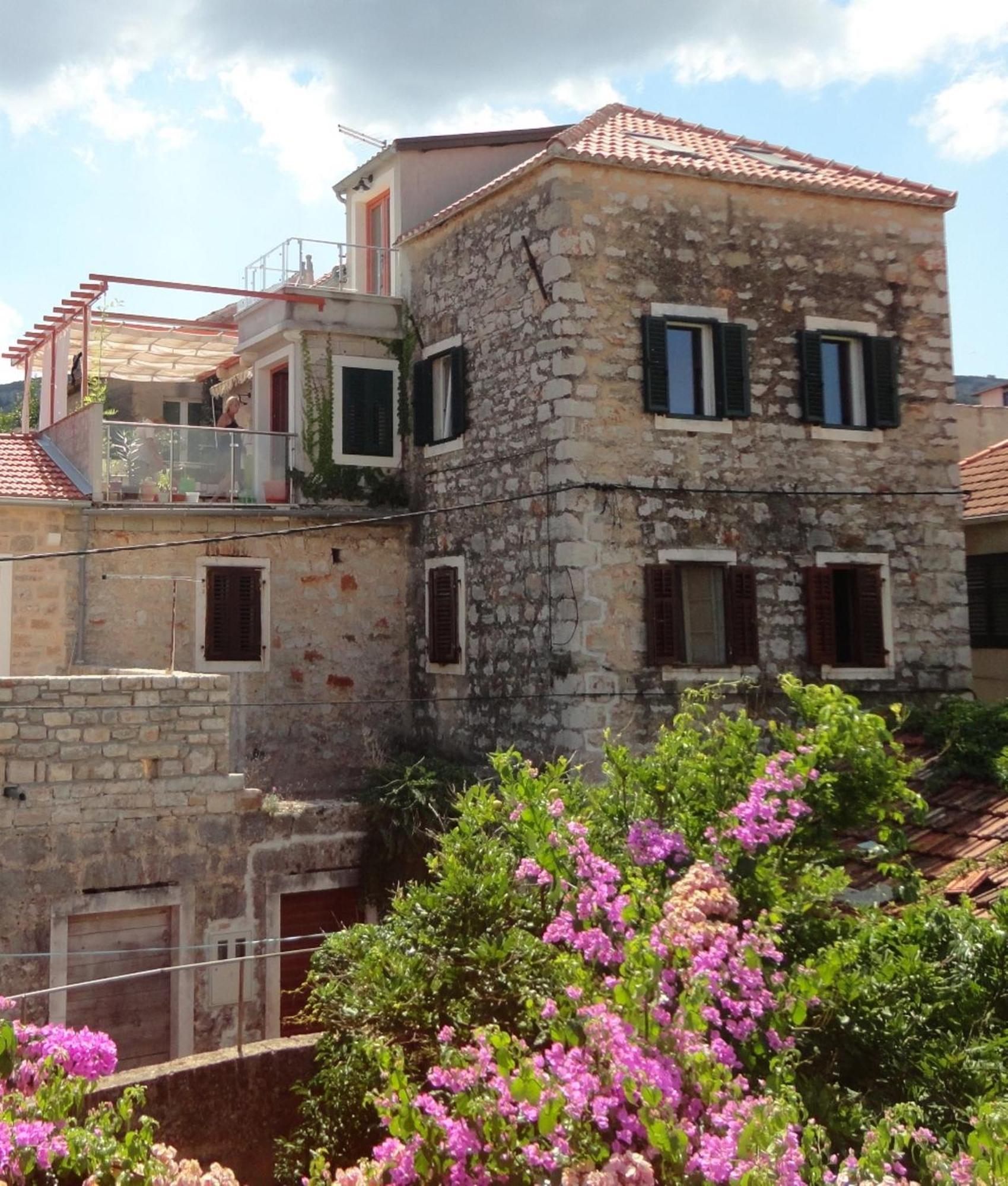 Apartment Gliha Jelsa  Ngoại thất bức ảnh