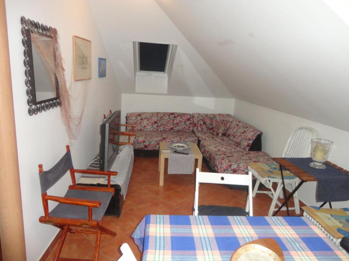 Apartment Gliha Jelsa  Ngoại thất bức ảnh