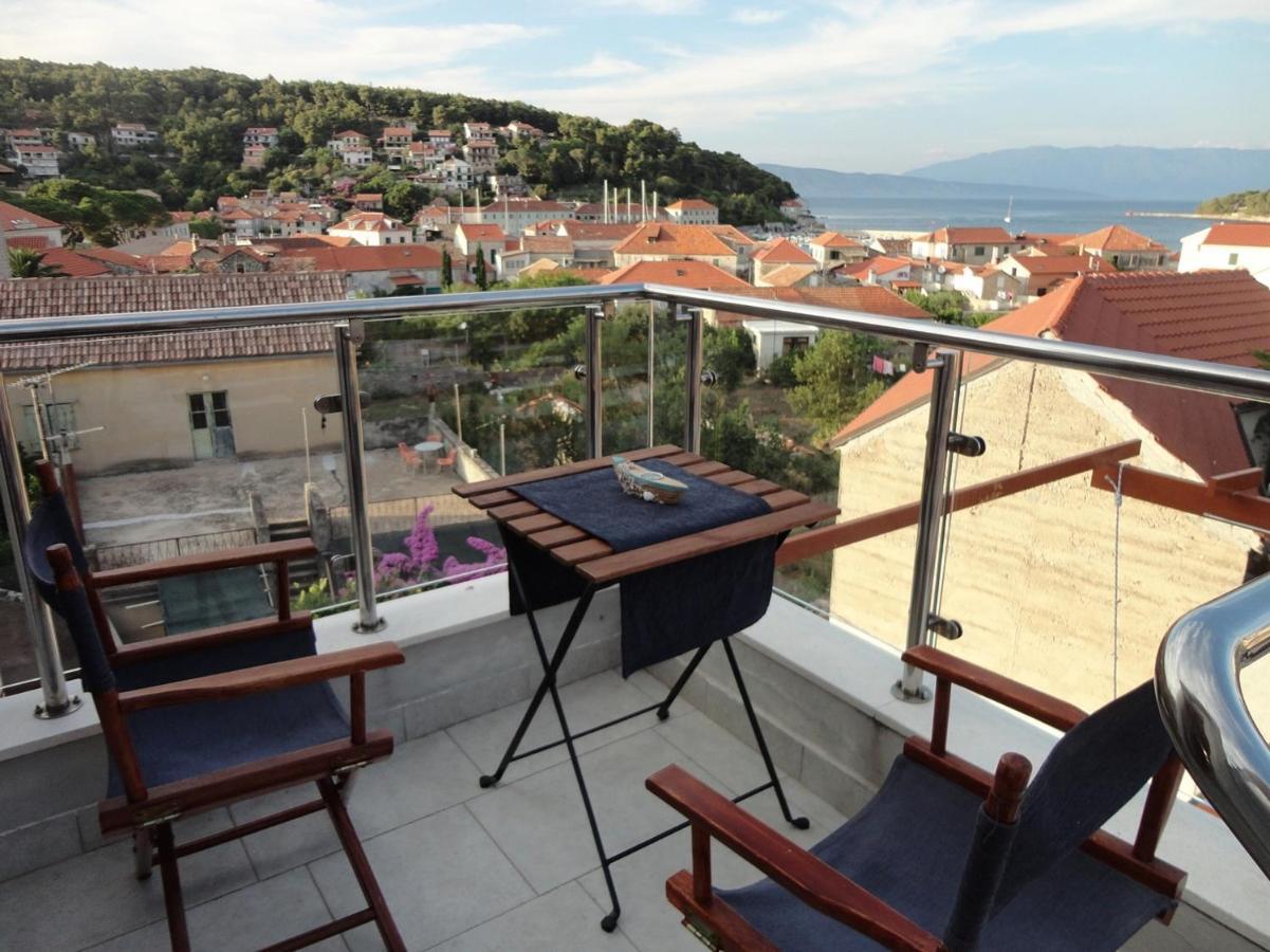 Apartment Gliha Jelsa  Ngoại thất bức ảnh