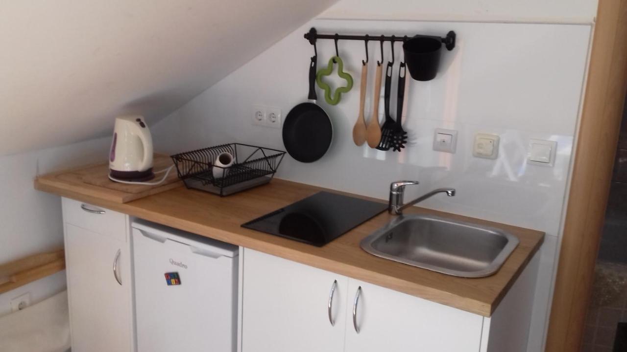 Apartment Gliha Jelsa  Ngoại thất bức ảnh